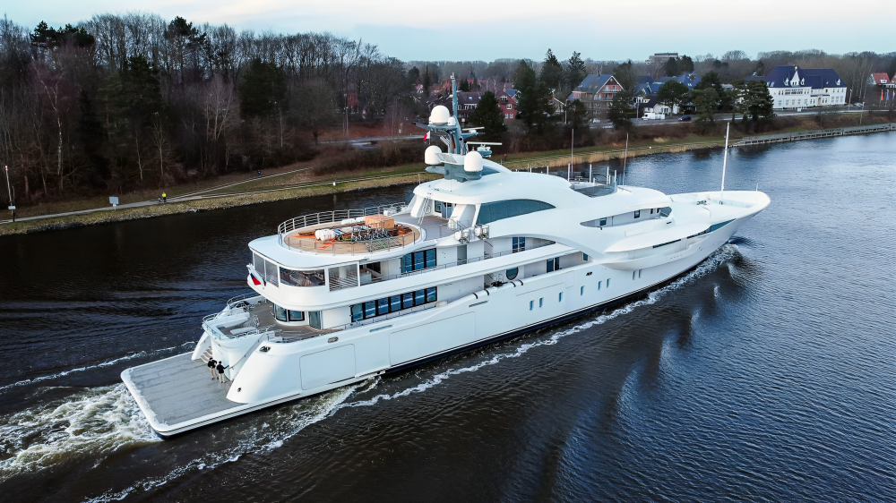 Luxury Yacht Graceful