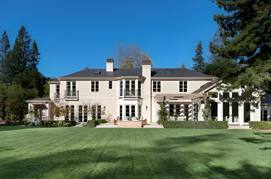 Mansion in Menlo Park, California