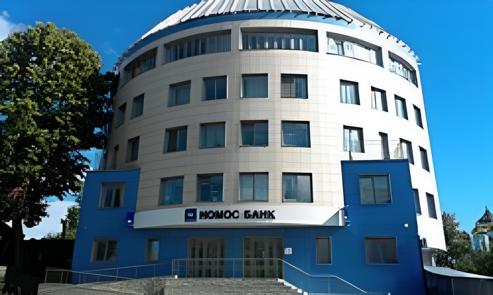 NOMOS-BANK 