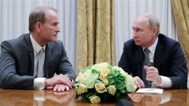 Ukraine demands the political movement of pro-Russian politician Medvedchuk from Serbia.